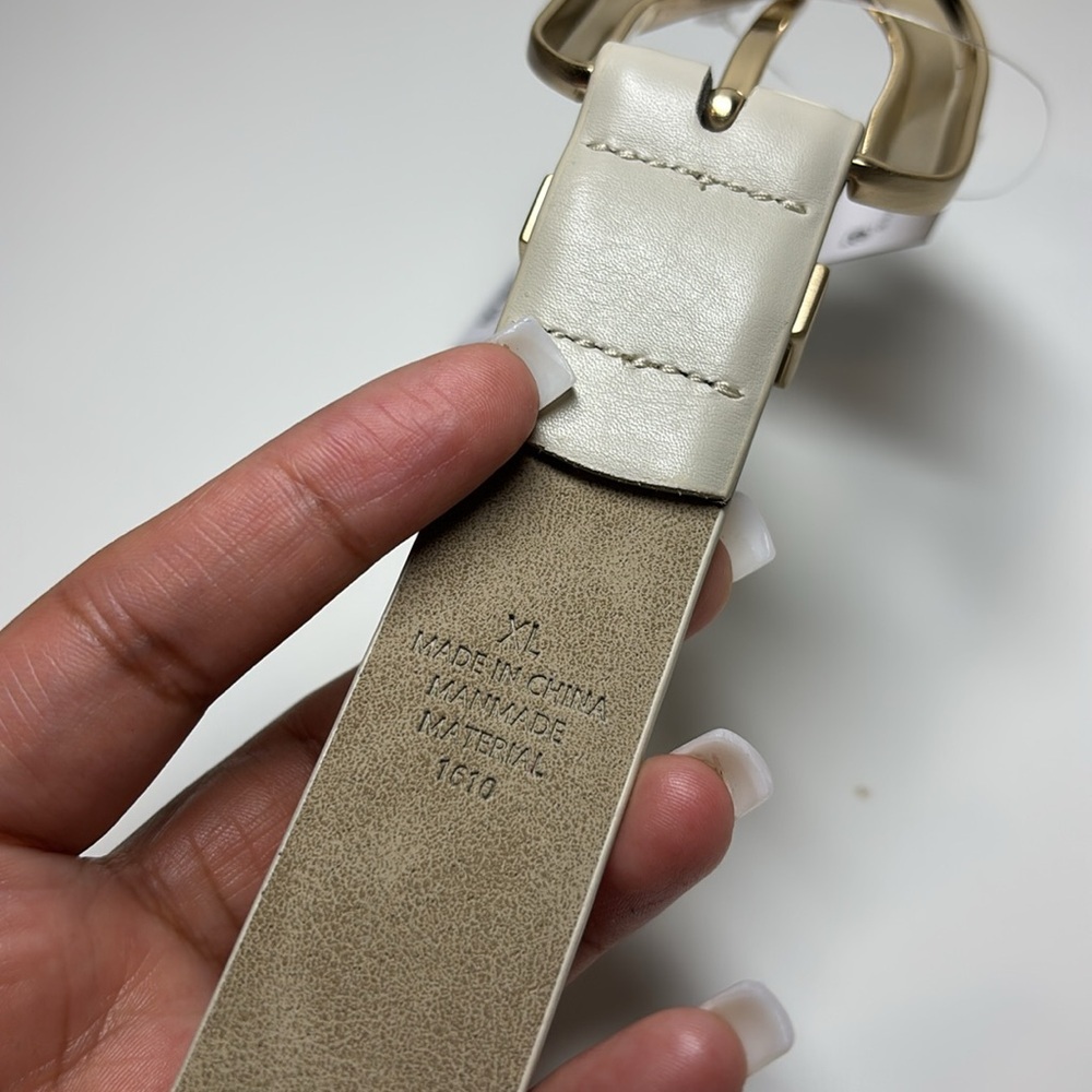 Dillards White Belt With Gold Buckle | Sz XL | NWT - Picture 6 of 7